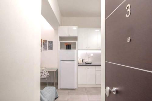 Sweet apartment in Athens A3 - image 13