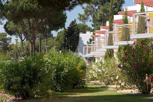 สวน, Apartamentos Turisticos Pinhal Da Marina in คาตีรา