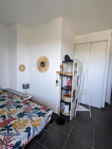 Chambre vue mer, Marseille (photo 7)