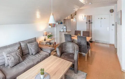 Cozy Apartment In Nordstrand Nordstrand With Wifi in Kiefhuck, Deutschland