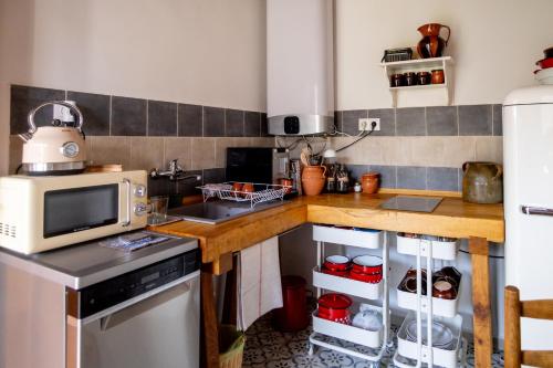 Kitchen, Rozmaringos vendeghaz Szenna in Szenna