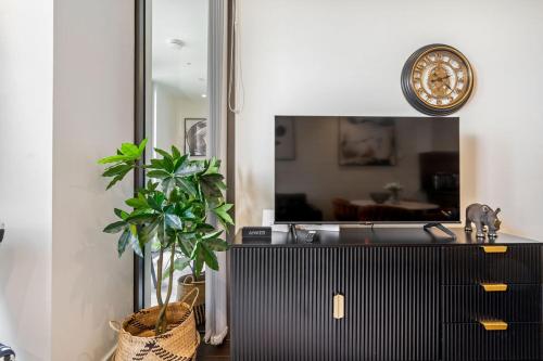 Luxurious 1 Bedroom Apartment in Central London, Londyn (zdjęcie 5)