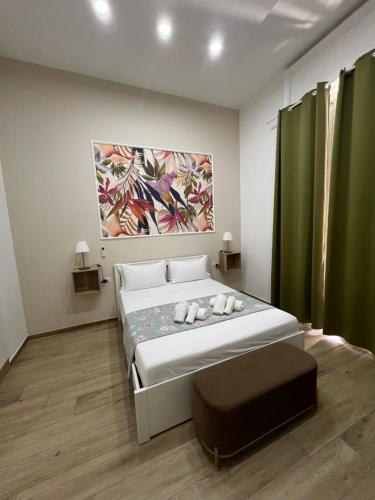 VPM ROOMS central train station Room Type - Double Room with Balcony