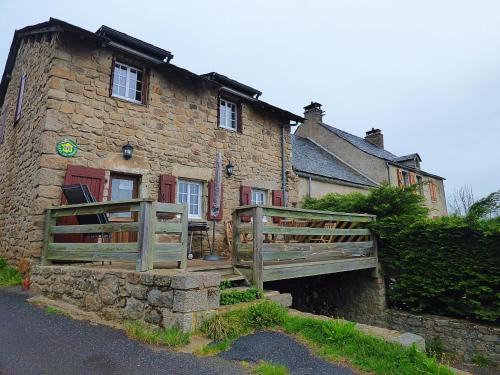 Village de gîtes de Sainte-Lucie gîte à louer Saint-Léger-de-Peyre