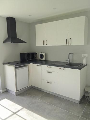 L'ancienne Cabine Postale in Меркус