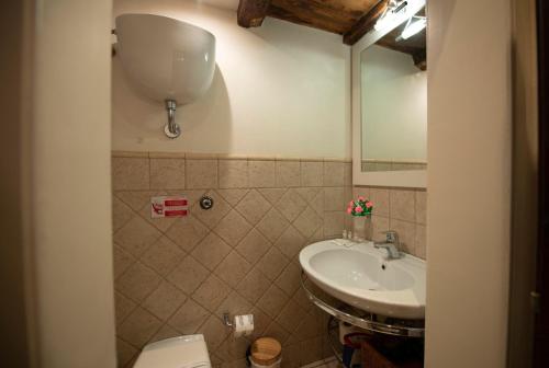 Terme Apartment by Mamo Florence - image 2
