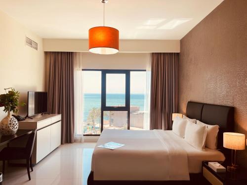 Lagoona Beach Luxury Resort and Spa Room Type - Three-Bedroom Apartment Sea and Pool View