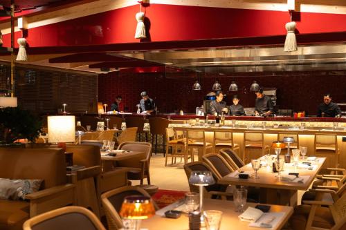 581945394 Schweizerhof Zermatt - a Small Luxury Hotel