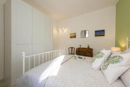 Apartments Florence - Divina Apartment - image 7