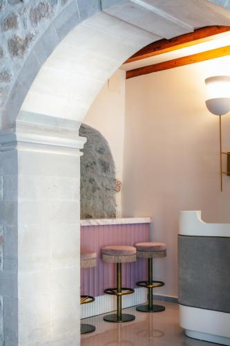 La Montre Luxury Boutique Suites