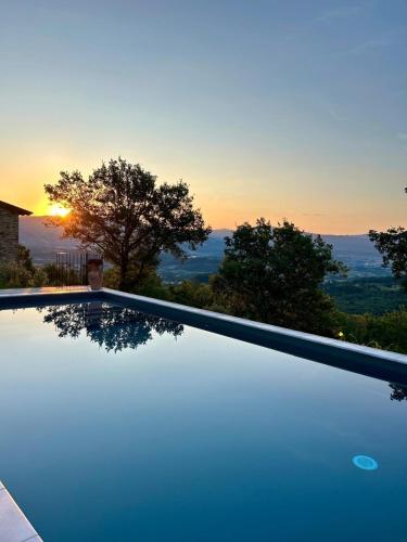  Villa Lux Poggelleri vista unica sul Casentino, Unterkunft in Poppi