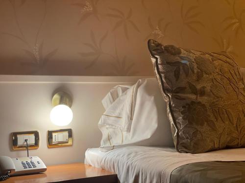 Hotel Maxim Axial - image 6