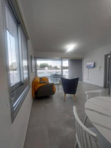 Two-Bedroom Apartment image 5