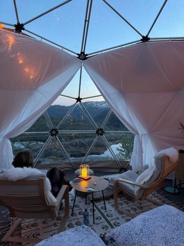 . Handeland Lodge I Arctic Dome