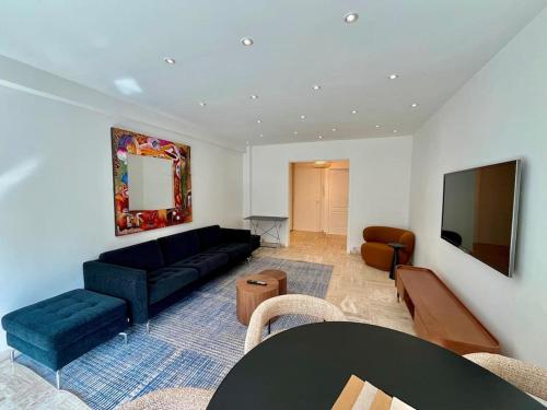 Three-Bedroom Apartment image 1