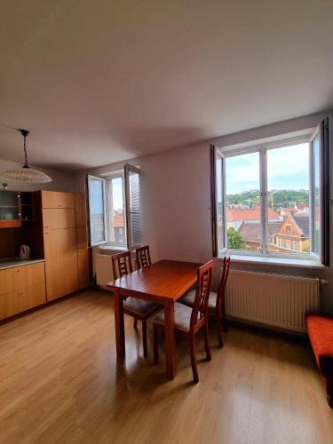 3 room Apartment near the train station and center, Bratislava (foto 3)