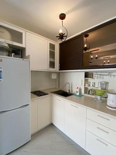 Beautiful Lakefront Home Issyk Kul Lake in Bosteri