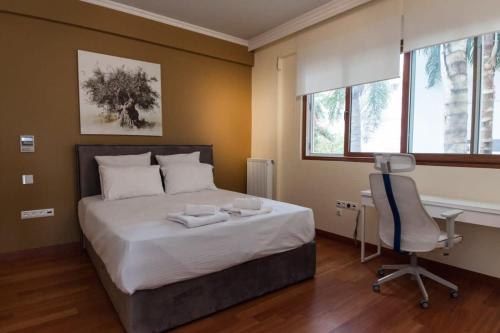 Riviera Retreat 3 Bedroom Luxury Apt w shared Pool - image 5