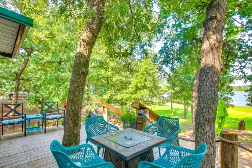 Shawnee Cabin w/ On-Site Reservoir Access!
