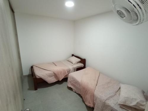 Laureles, Avenida 80 Medellin, Apartamento Exclusivo, Medellín (photo 7)
