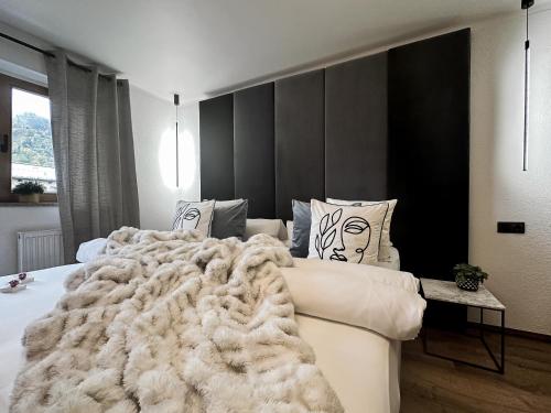 Boutique Hotel Pinzgauerhof in คาบรุน