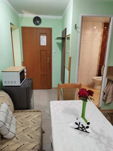 One-Bedroom Apartment with Balcony