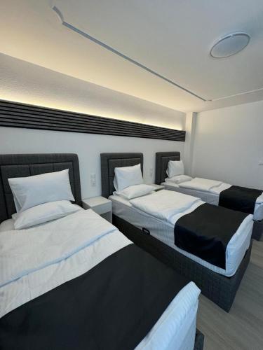 Triple Room with Shower