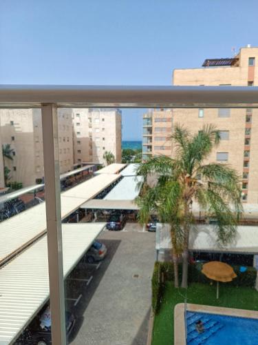 陽台/露台, Chula Vista Apartamento, 200m de la playa, piscina, parking in 達伊穆茲