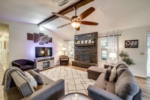 Broken Arrow Home Family-Friendly Amenities! in Broken Arrow, USA
