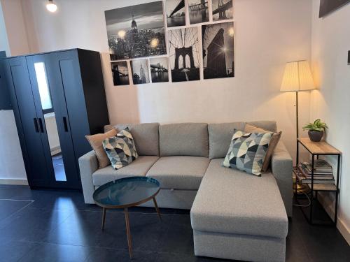 Modern cozy studio with backyard, Antwerpia (zdjęcie 5)