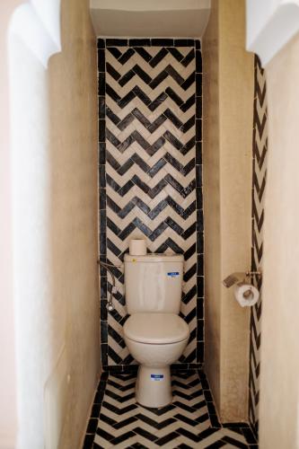 Riad Zi - image 4