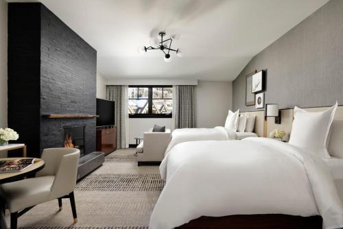2 double beds