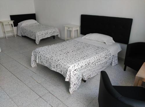 Hostal River