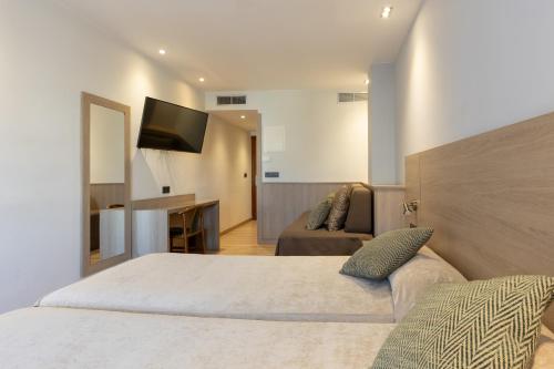 Hotel Casanova - image 6