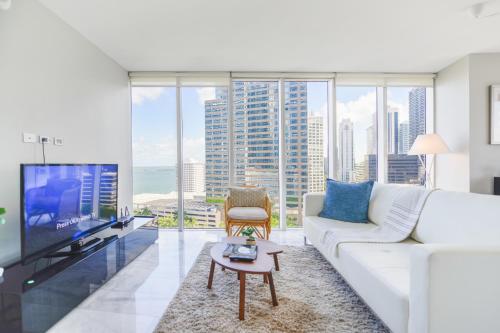 Breathtaking City Views at Icon W Lux Brickell in Miami, USA