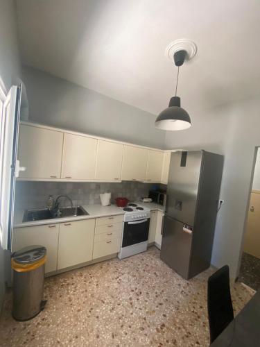 Lovely flat Korydallos in Terpsithea-Vryoni Bölgesi