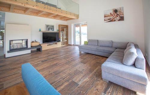 Three-Bedroom Holiday Home
