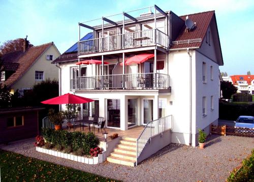 Haus Malerecke - Ihr Feriendomizil direkt am See! in Langenargen