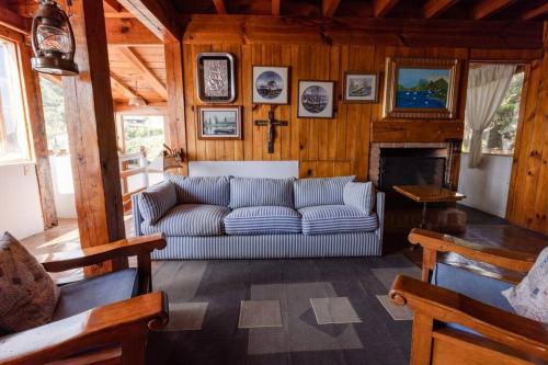 Cozy Cabin in Avandaro in Valle de Bravo, Mexico