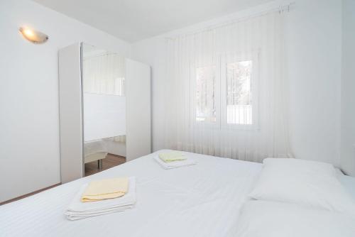 Apartment Ljuba - image 13