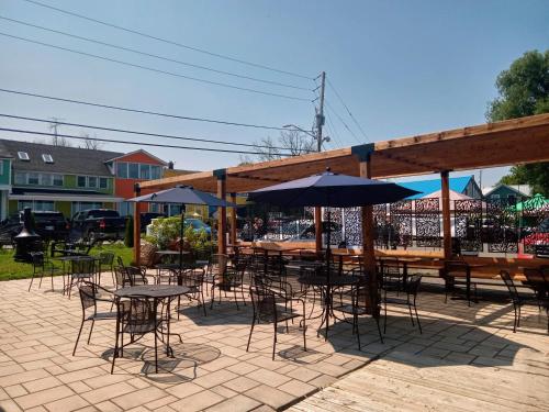 外部景觀, Hotel Wolfe Island in 沃爾夫島(ON)