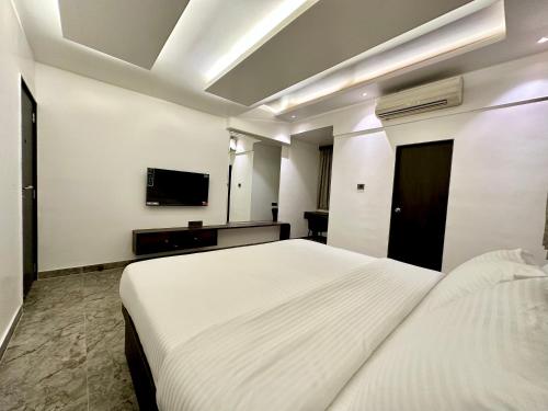 1 queen bed