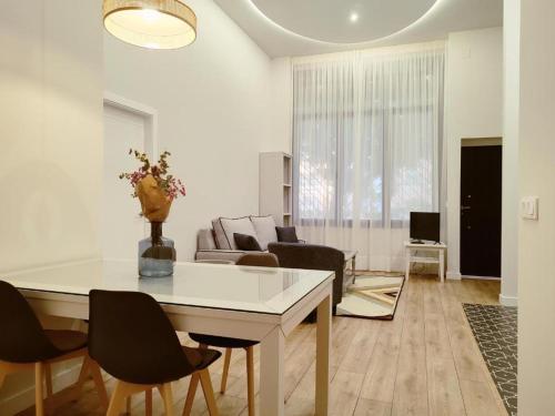NUEVO RIBERA Arcangel Suite, Córdoba
