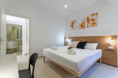 Roma apartment near to Colosseum Re-House, Rom (Foto 3)