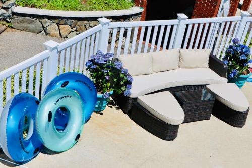 Sea View Motel - image 4
