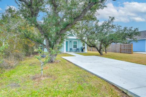 Pet-Friendly Rockport Retreat Near Beach! in Rockport, USA