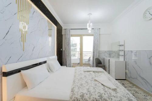 Gorgeous Sea View from 2BR w Rooftop Pool, Dubaj (zdjęcie 2)