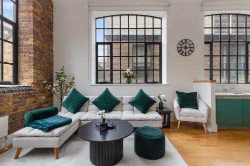 Picture of Central London, Kings Cross, Minutes From Station