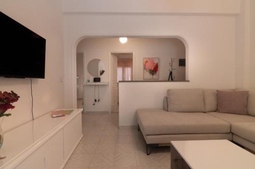 Filoxenia DD Filoxenia DD