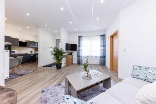 NEU I Ferienwohnung Jasmin in 安德納赫